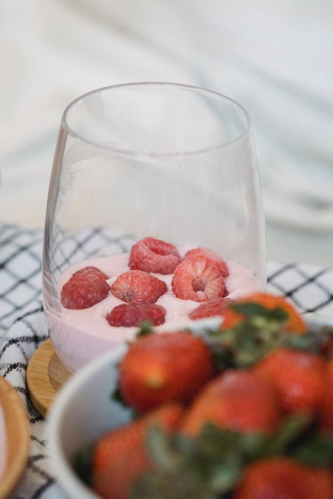 Fruity Dragon Fruit Ginger Bell Pepper Smoothie To Satisfy Your Sweet ...